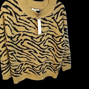 OLIVIA RUBIN Zebra Pattern Sweater in Black and Tan